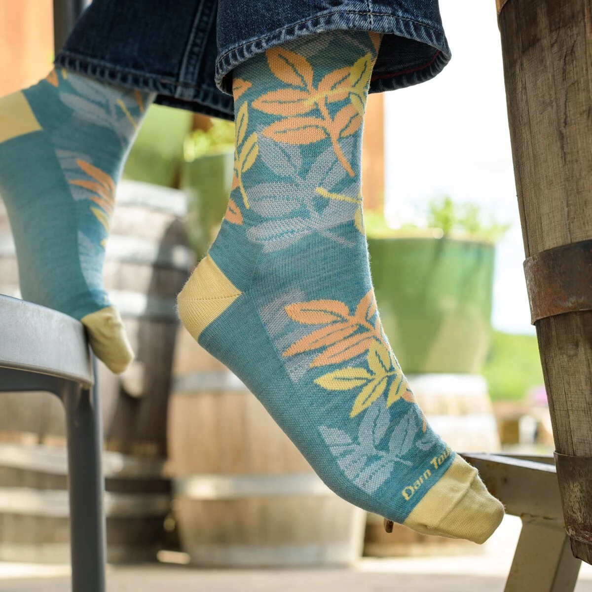 Darn Tough Cabana Crew Lightweight Sock - Image 3