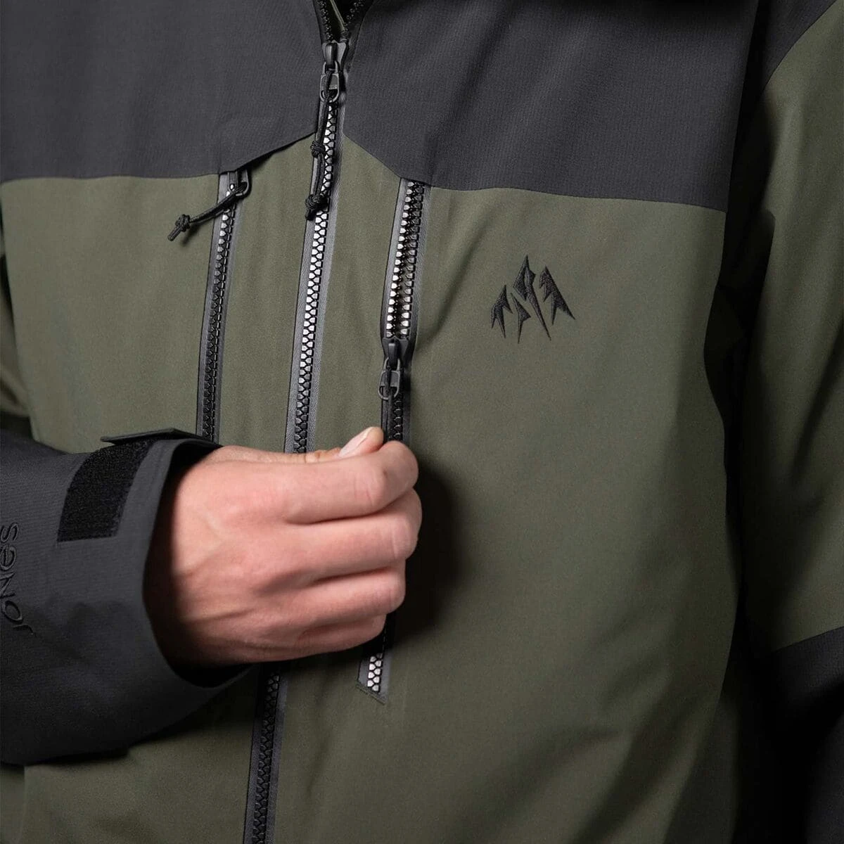 Mountain Surf Parka - Men's - Image 10