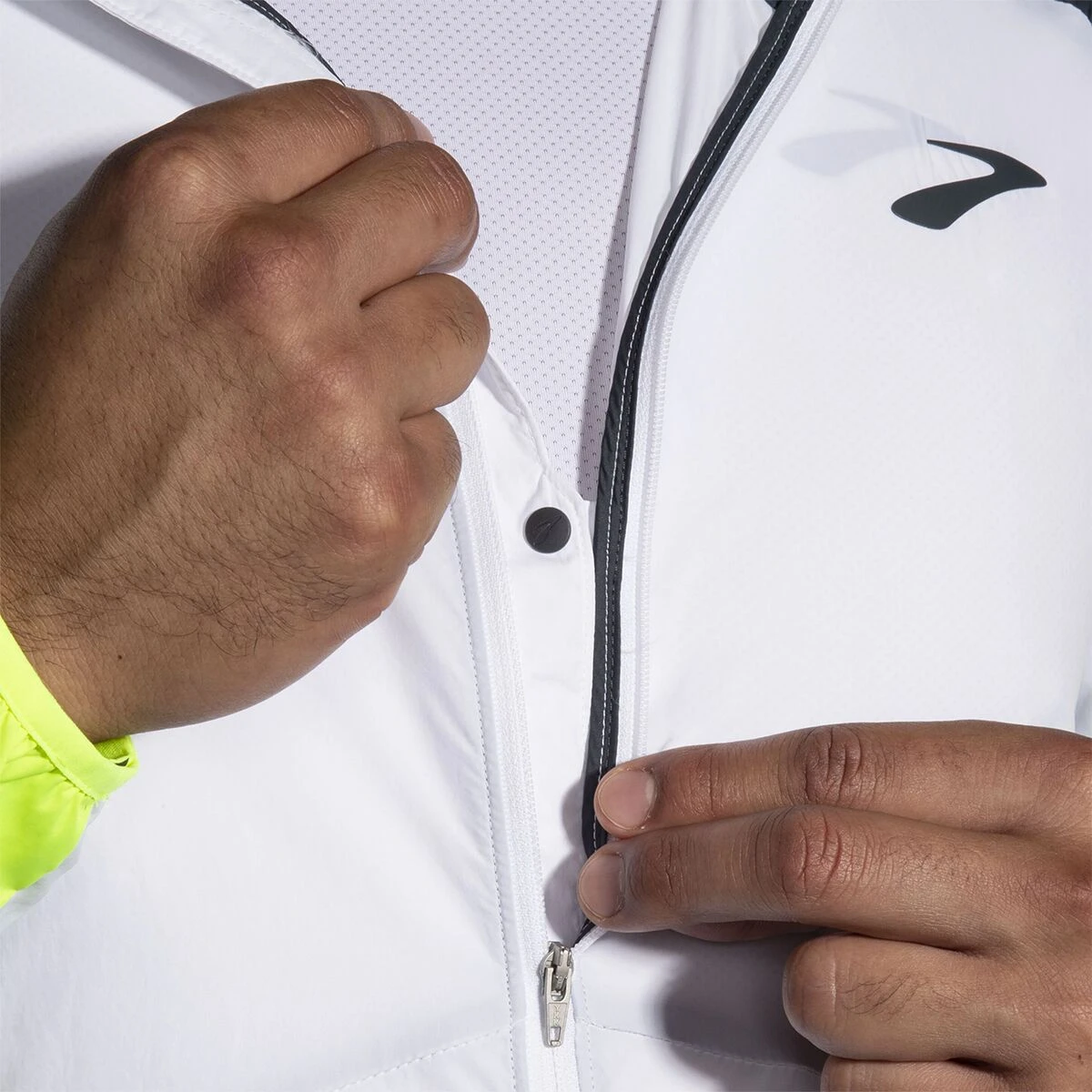 BROOKS Run Visible Convertible Jacket - Men's - Image 13